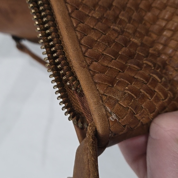 Platania Brown Woven Leather Crossbody Bag - Picture 7 of 7